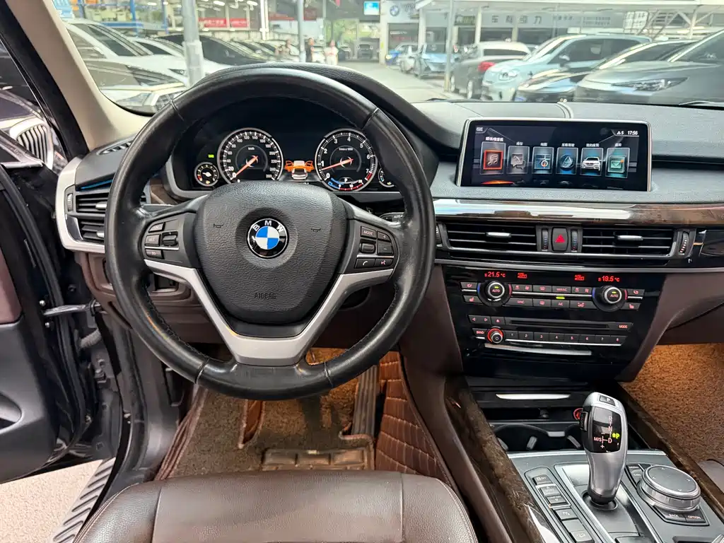 BMW X5 (Import) — миниатюра 15