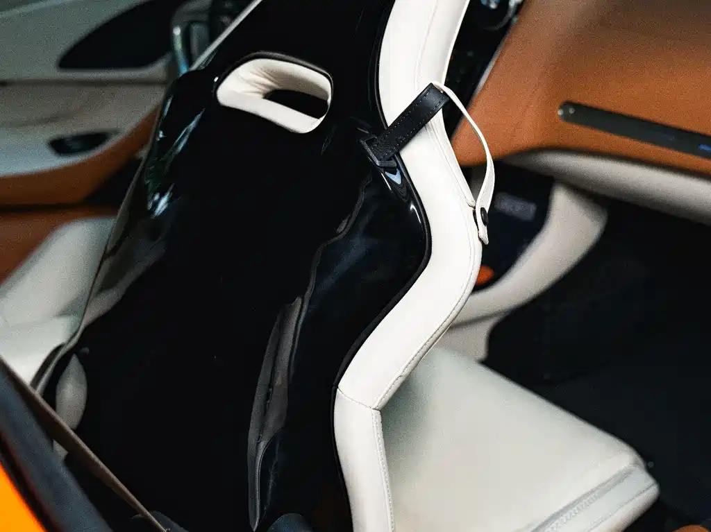 McLaren GT — миниатюра 16