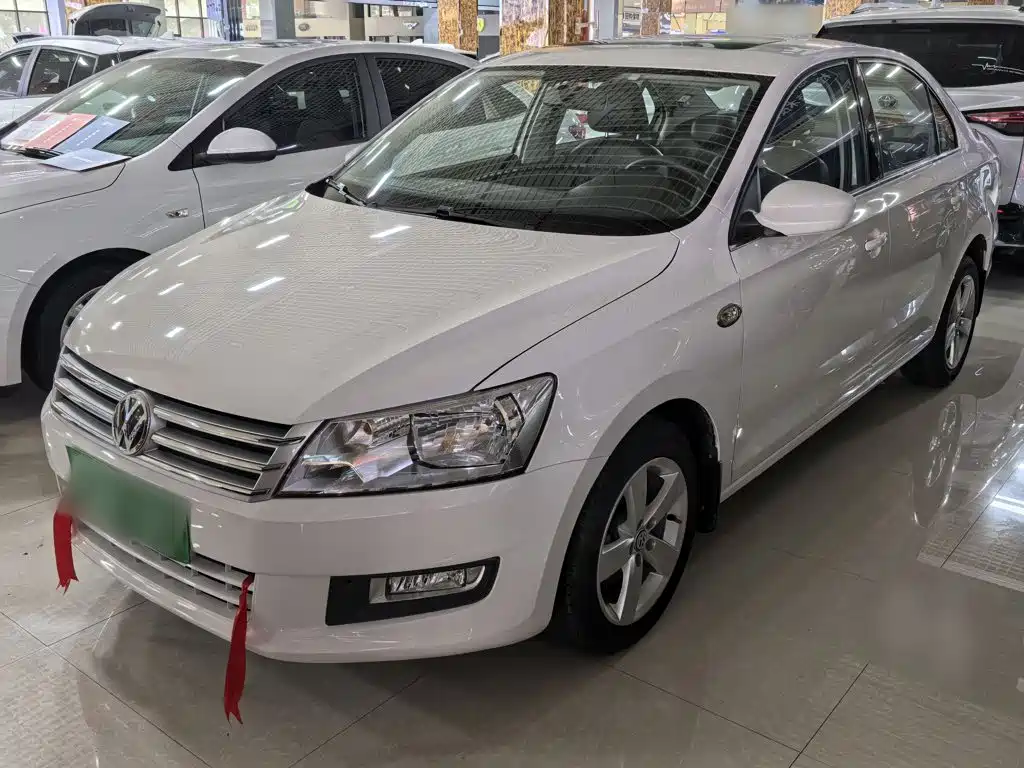 Volkswagen Santana — миниатюра 2