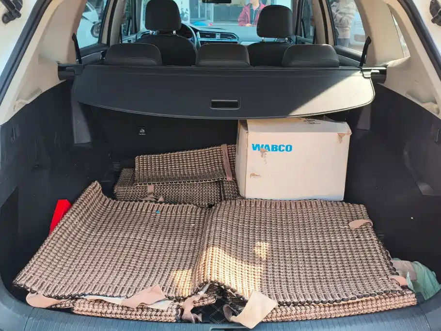 Volkswagen Tiguan L — миниатюра 4