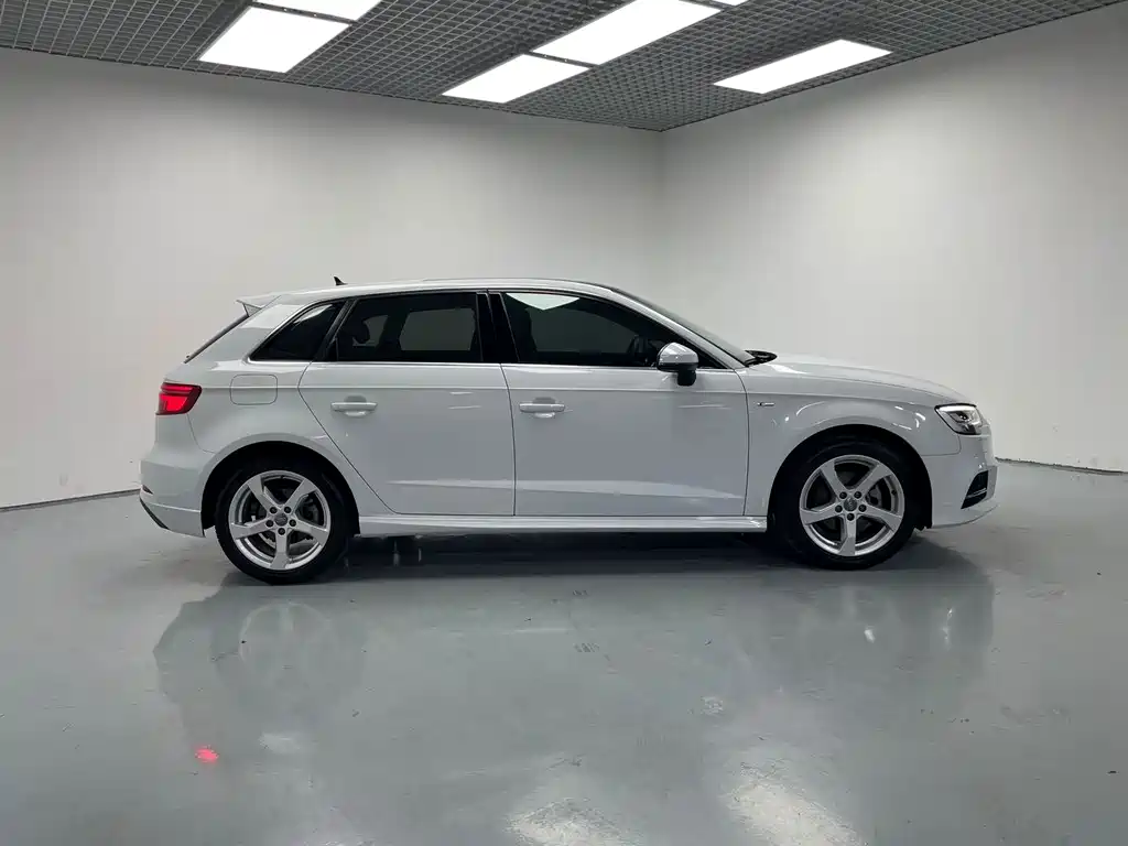 Audi A3 — миниатюра 8