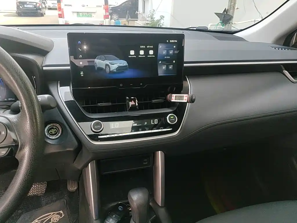 Toyota Frontlander — миниатюра 13
