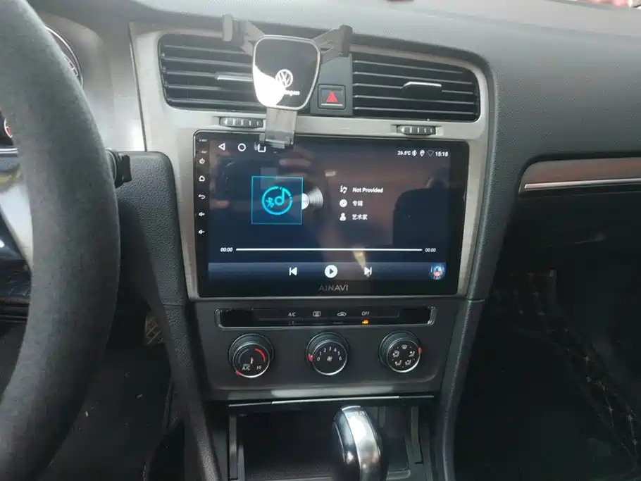 Volkswagen Golf — миниатюра 13