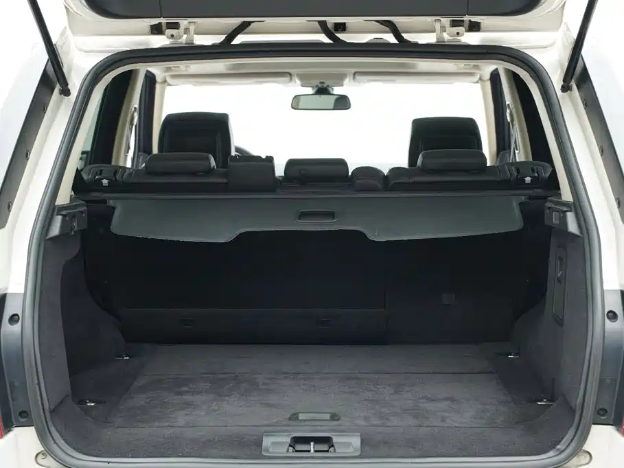 Land Rover Sport — миниатюра 36