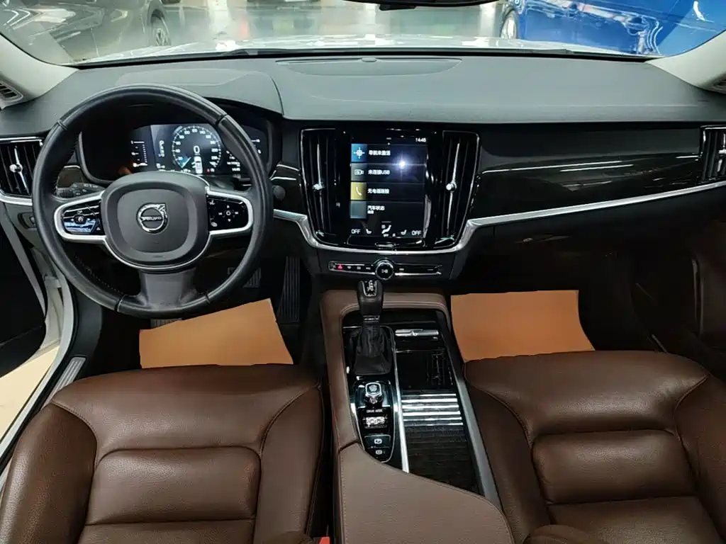 Volvo S90 — миниатюра 10
