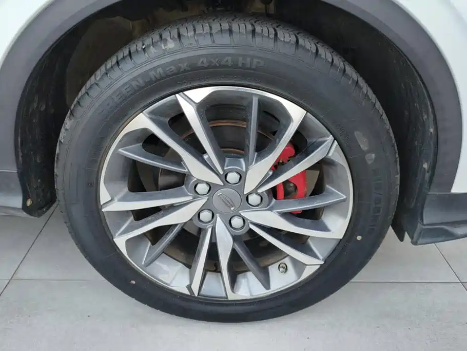 Geely Binyue — миниатюра 6