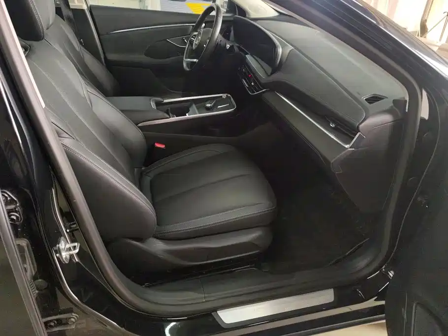 Buick LaCrosse — миниатюра 8