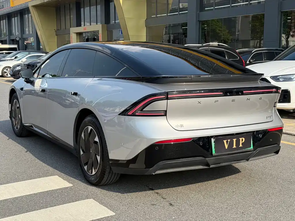 XPeng P7+ — миниатюра 9