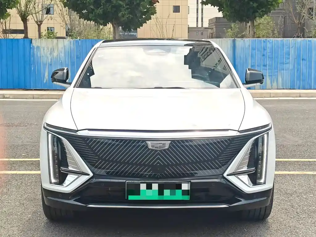 Cadillac Lyriq — миниатюра 2