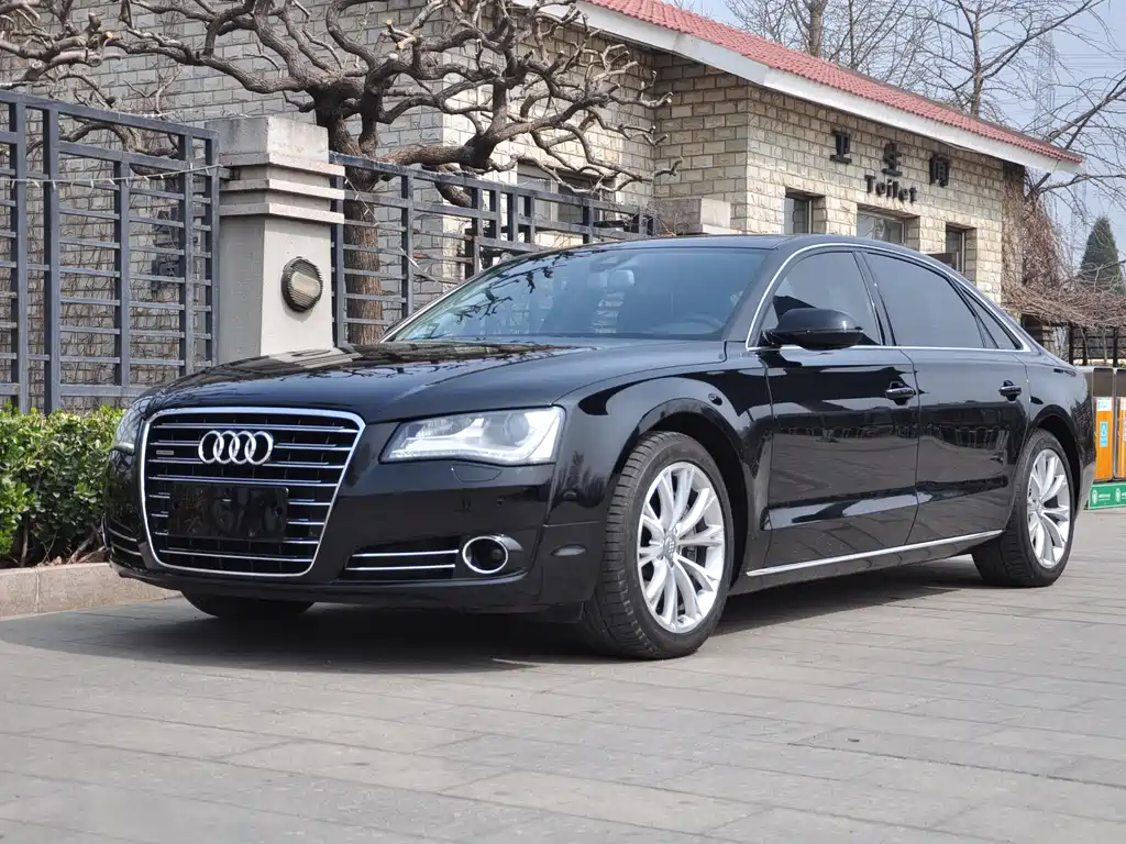 Audi A8 2011