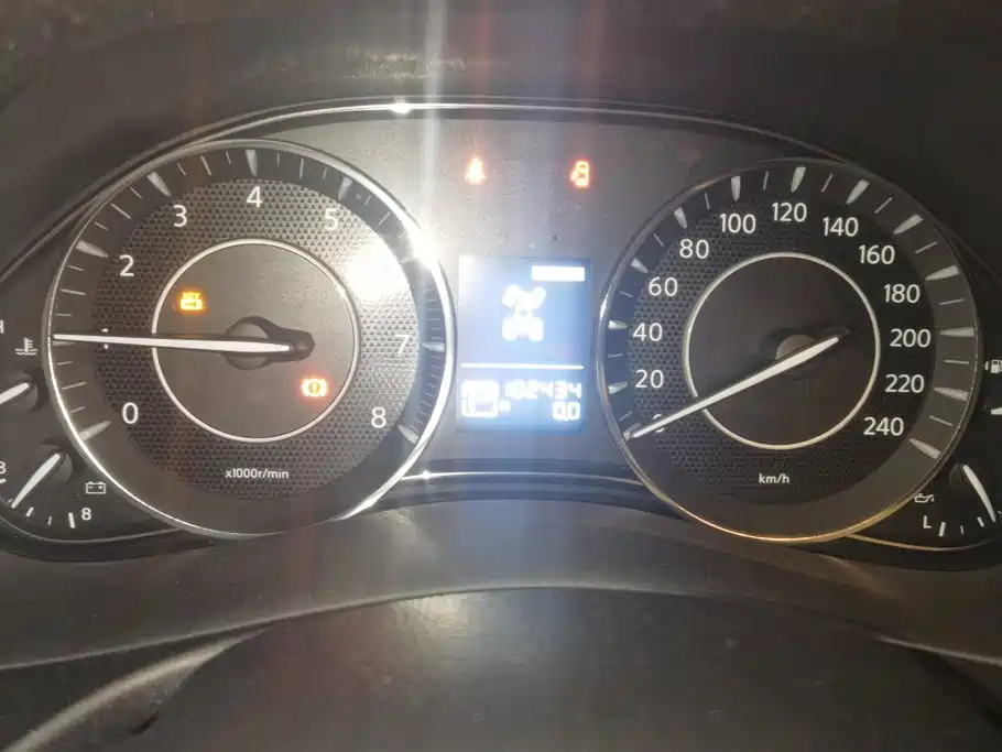 Nissan Patrol — миниатюра 14