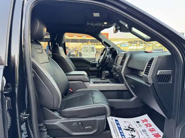 Ford F-150 Raptor — миниатюра 8