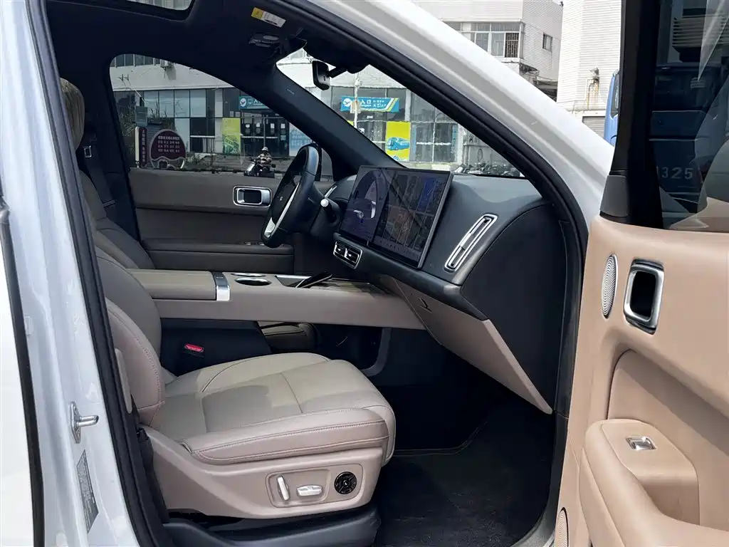 Li Auto Li L6 — миниатюра 21