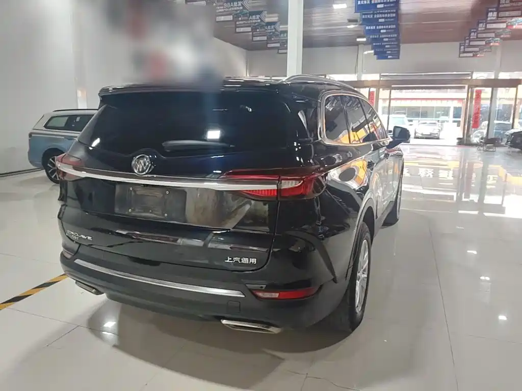 Buick Enclave — миниатюра 7