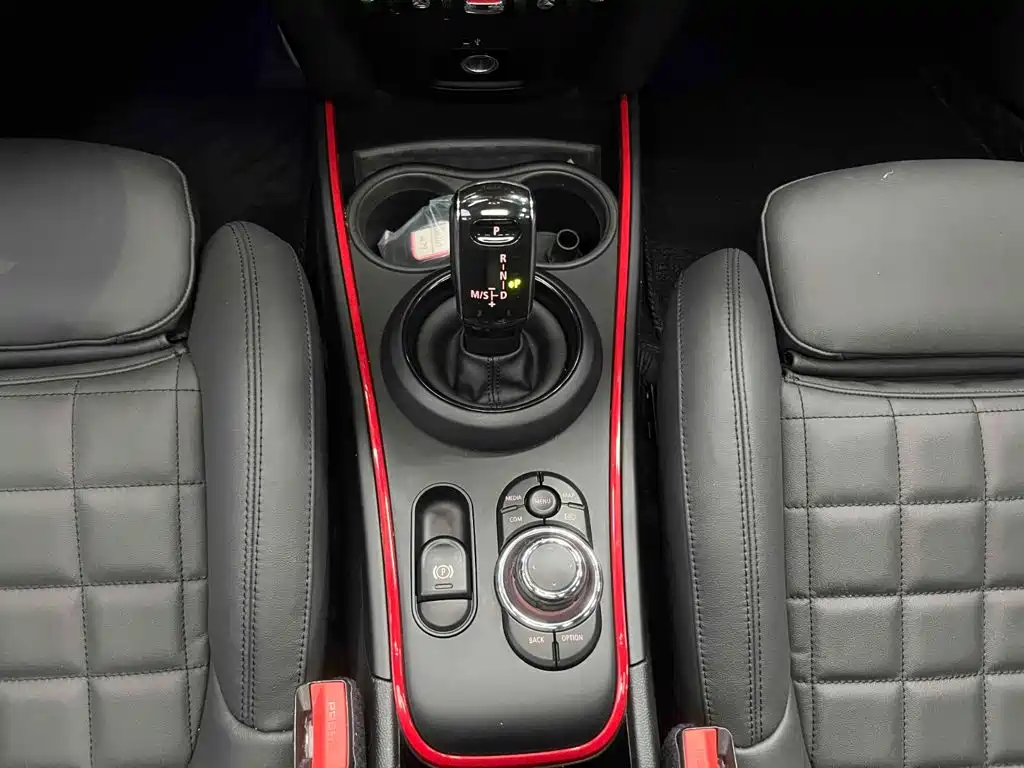 MINI Mini JCW Countryman — миниатюра 5