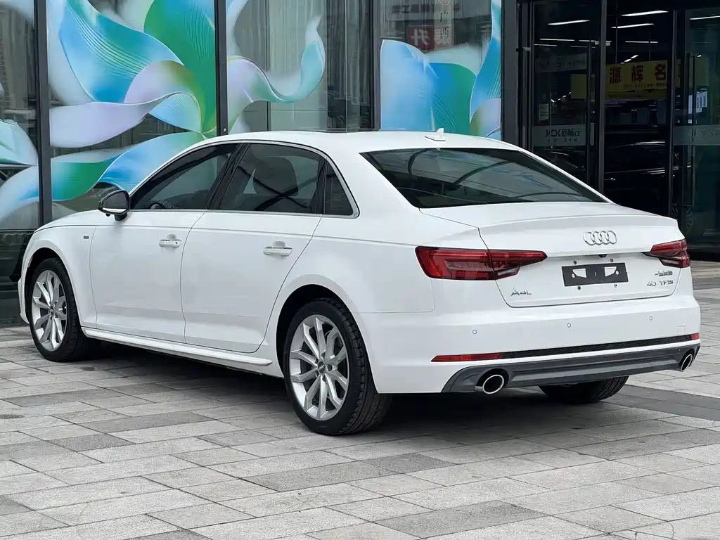 Audi A4L — миниатюра 7