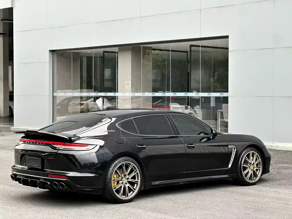 Porsche Panamera — миниатюра 10