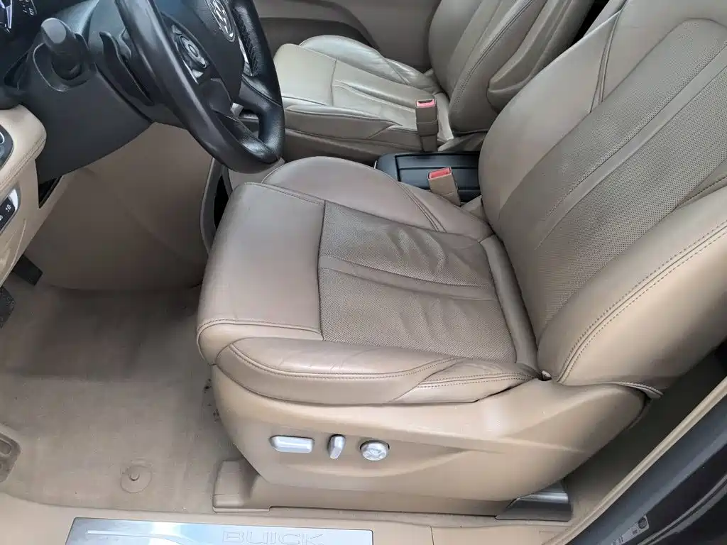 Buick GL8 — миниатюра 20