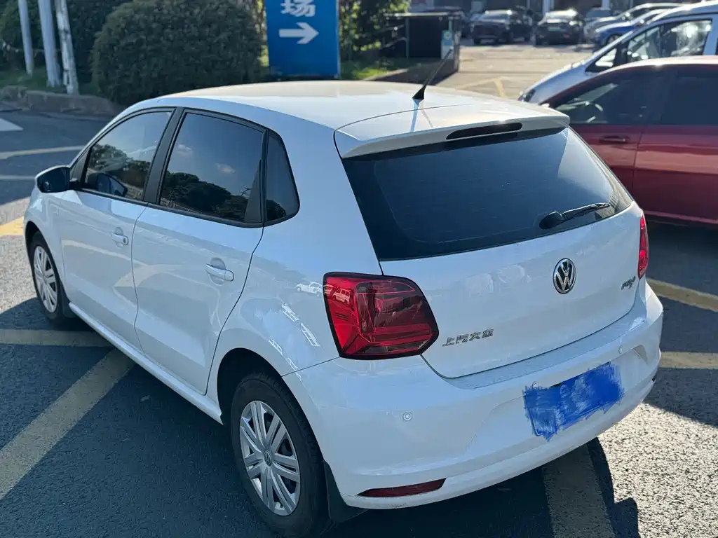 Volkswagen Polo — миниатюра 8