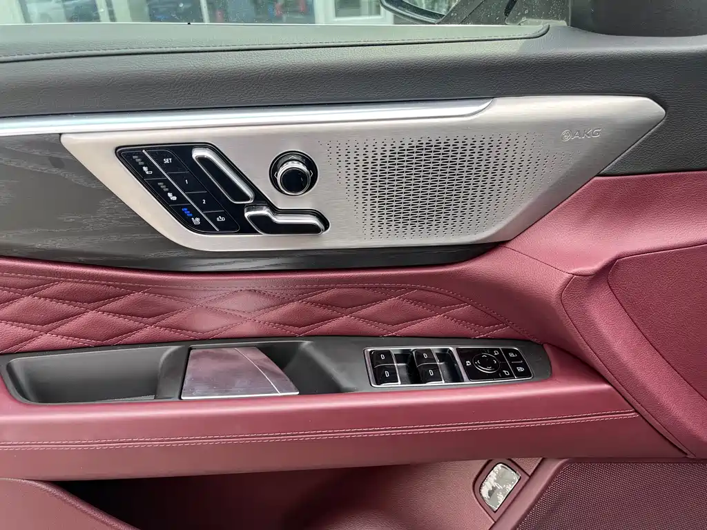 Cadillac CT6 2026 28T Flagship