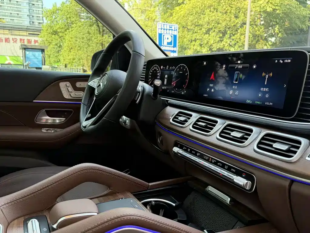 Mercedes-Benz GLE (Import) — миниатюра 13