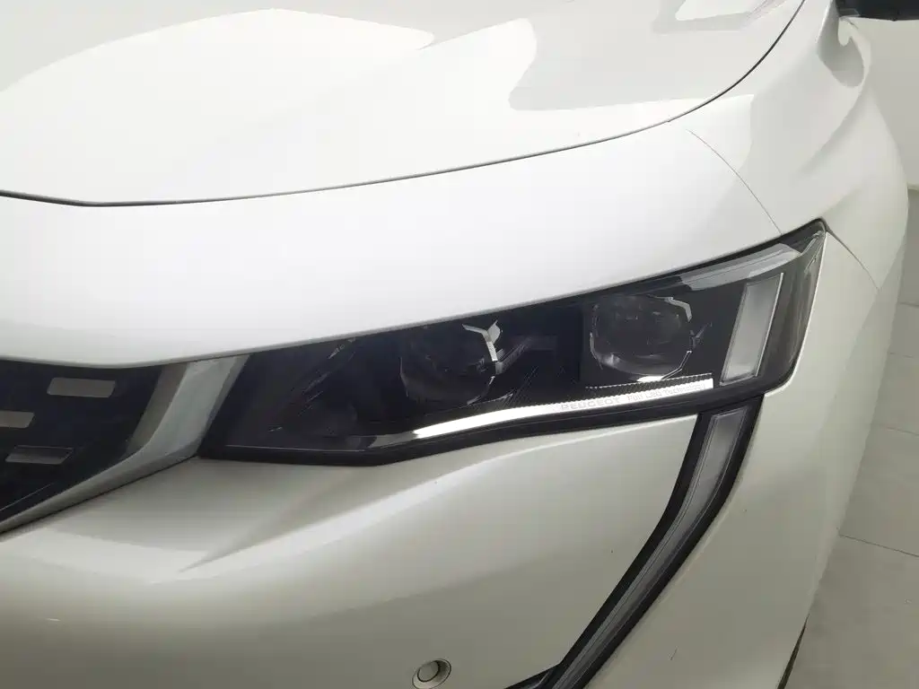 Peugeot 508 — миниатюра 7