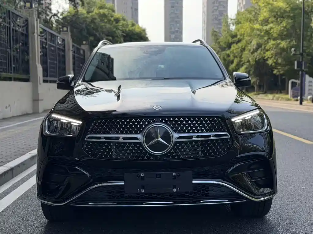 Mercedes-Benz GLE (Import) — миниатюра 2