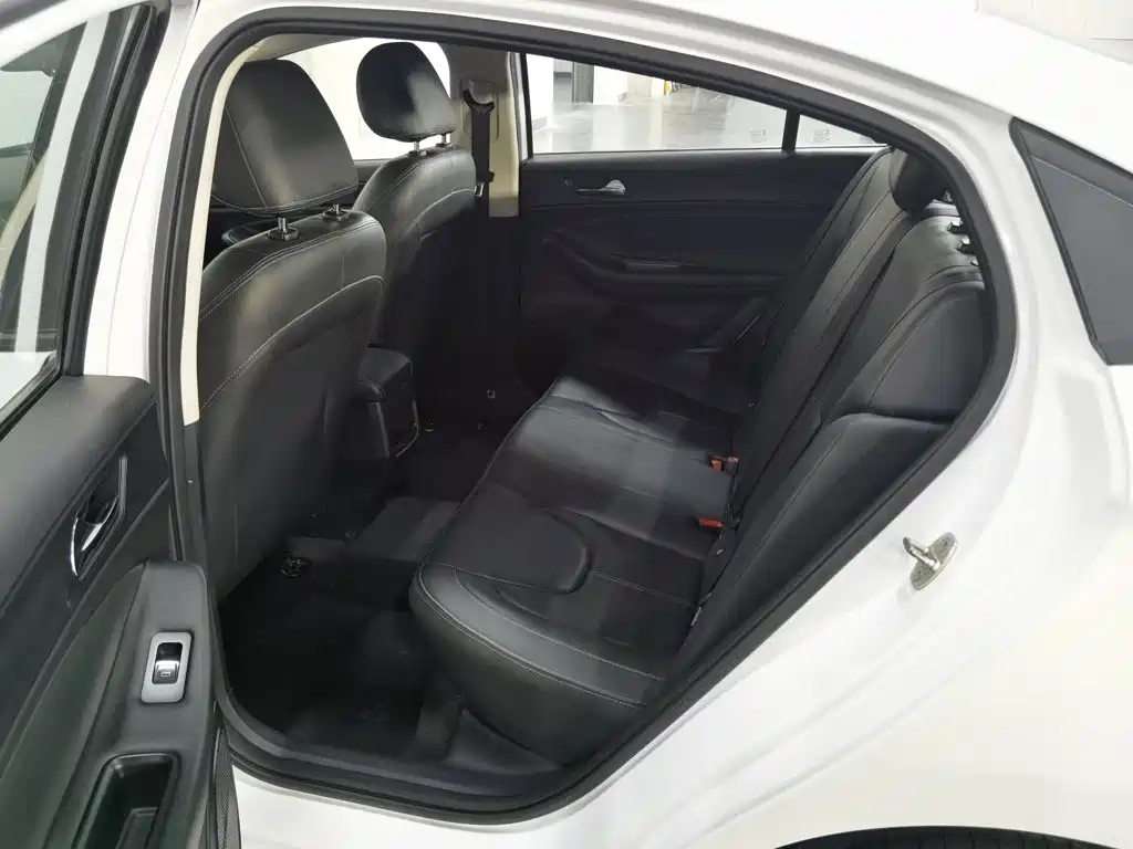 Chery Arrizo 5 — миниатюра 15