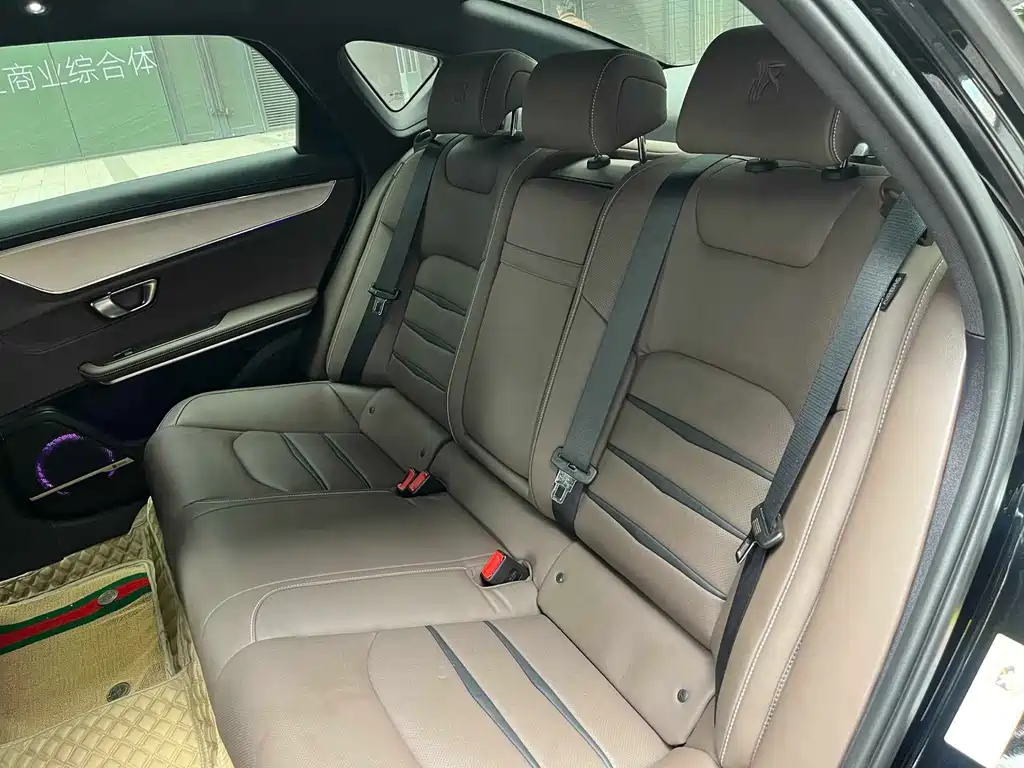 BYD Han — миниатюра 6
