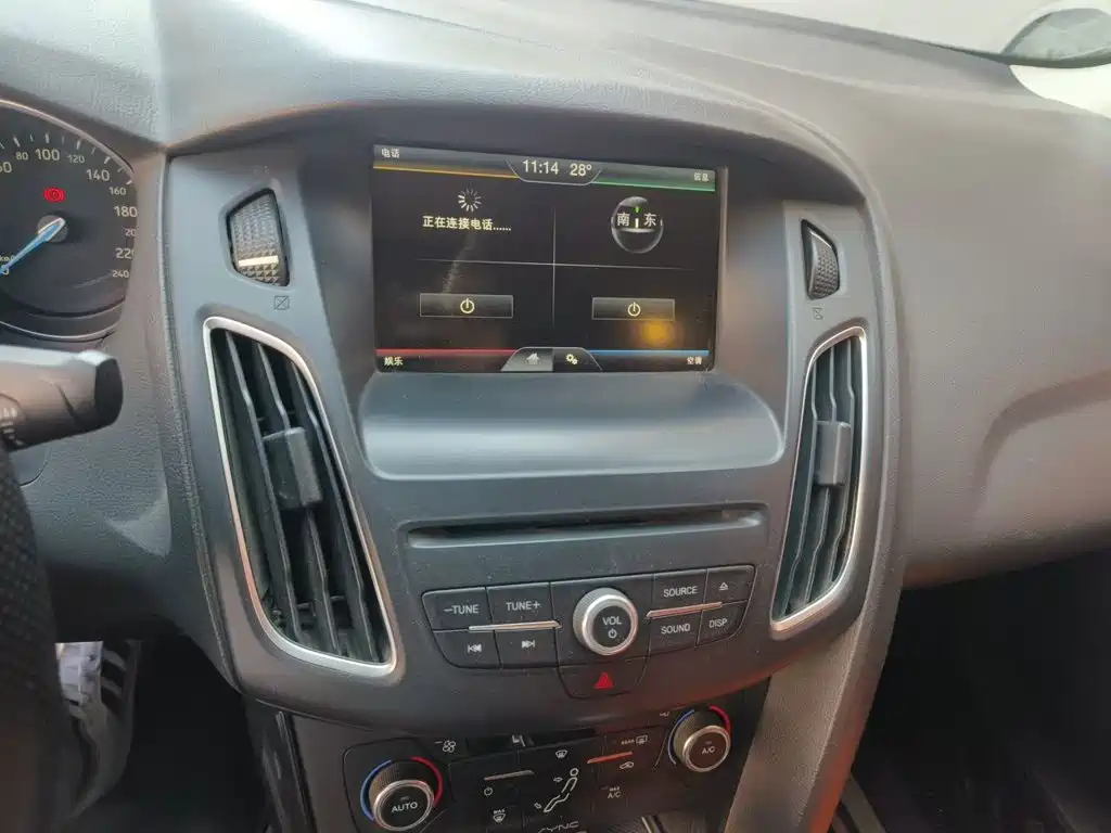 Ford Focus — миниатюра 9