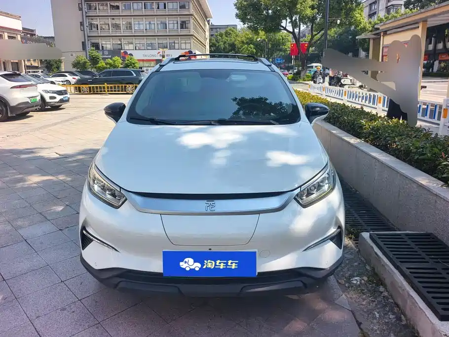 BYD Yuan Pro — миниатюра 2