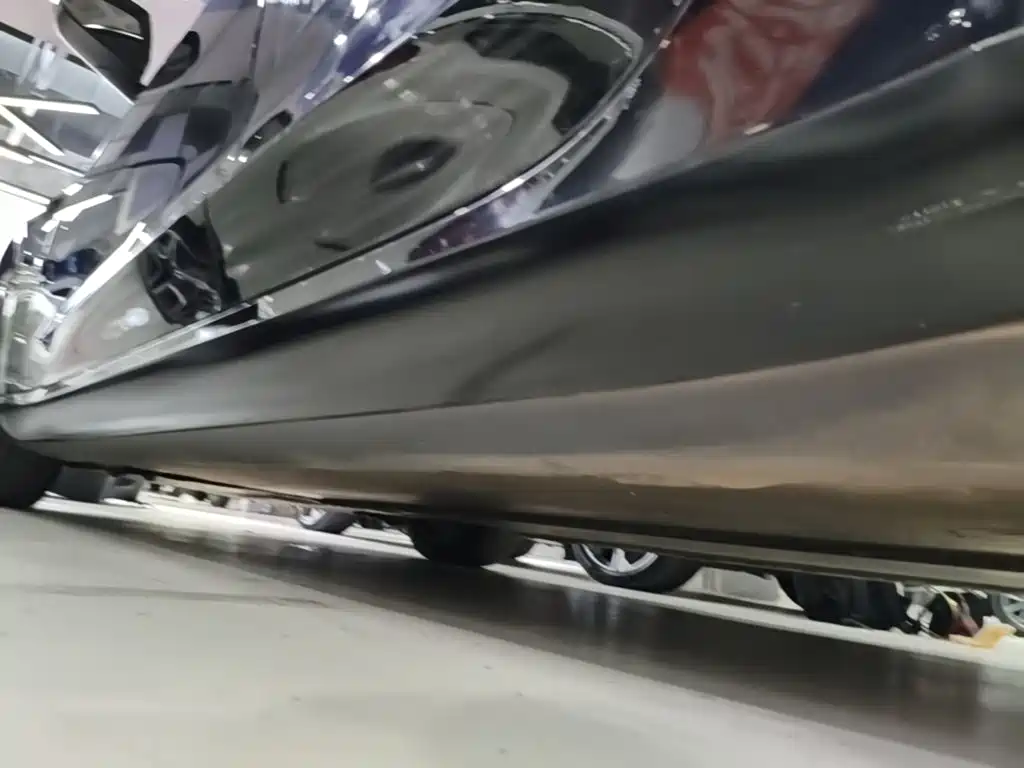Tesla Model 3 — миниатюра 22