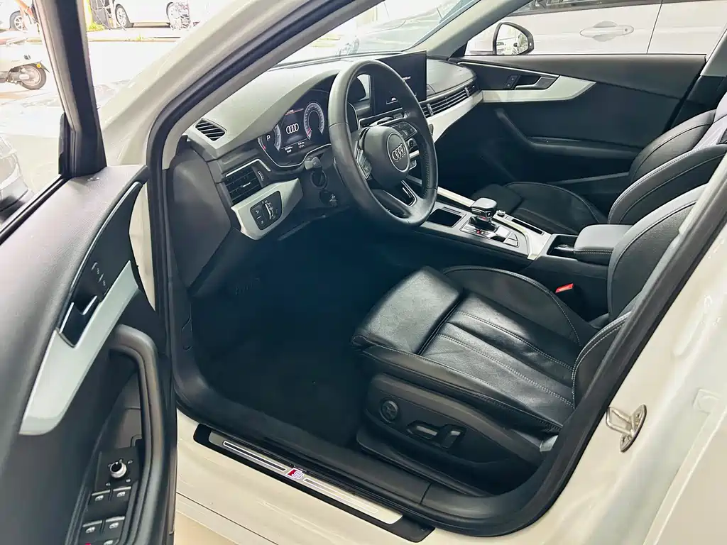 Audi A4L 2020 40 TFSI Fashion