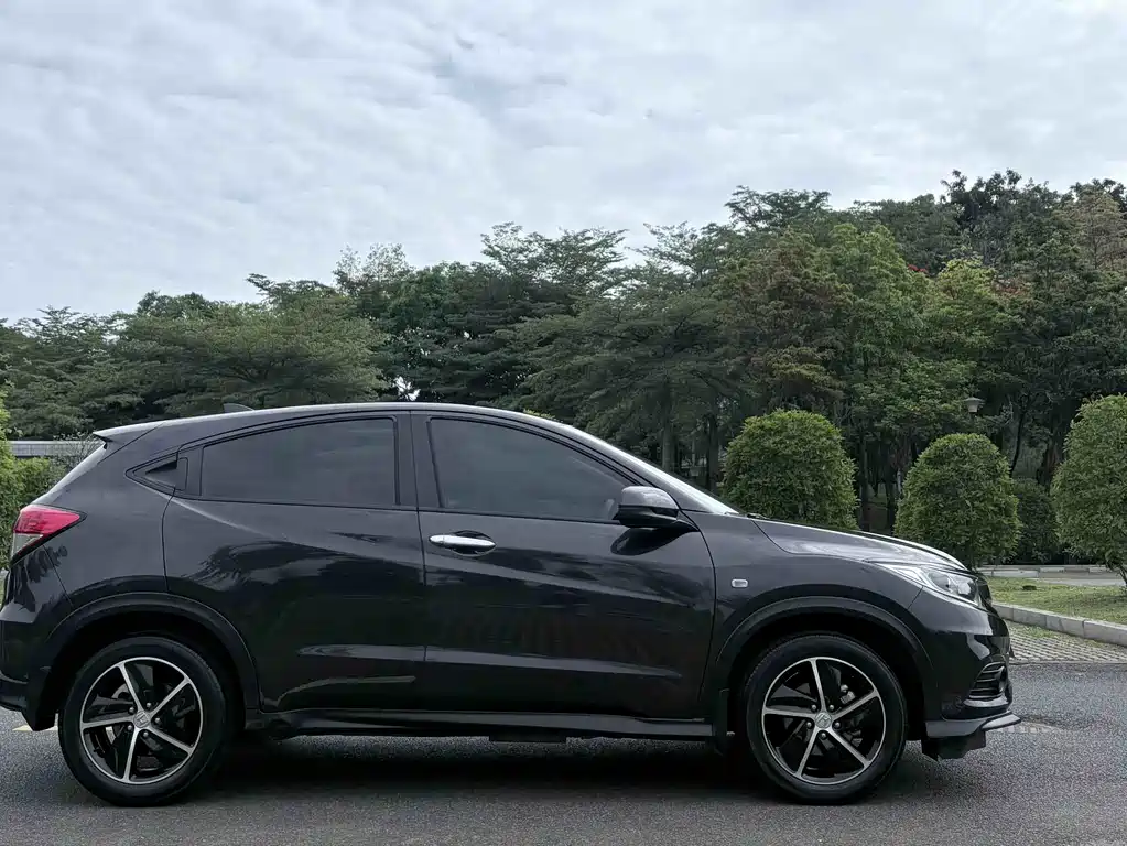Honda Vezel 2020 1.5L CVT