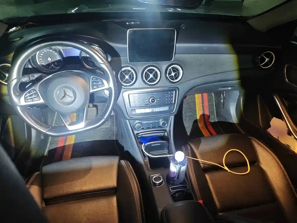 Mercedes-Benz GLA — миниатюра 10