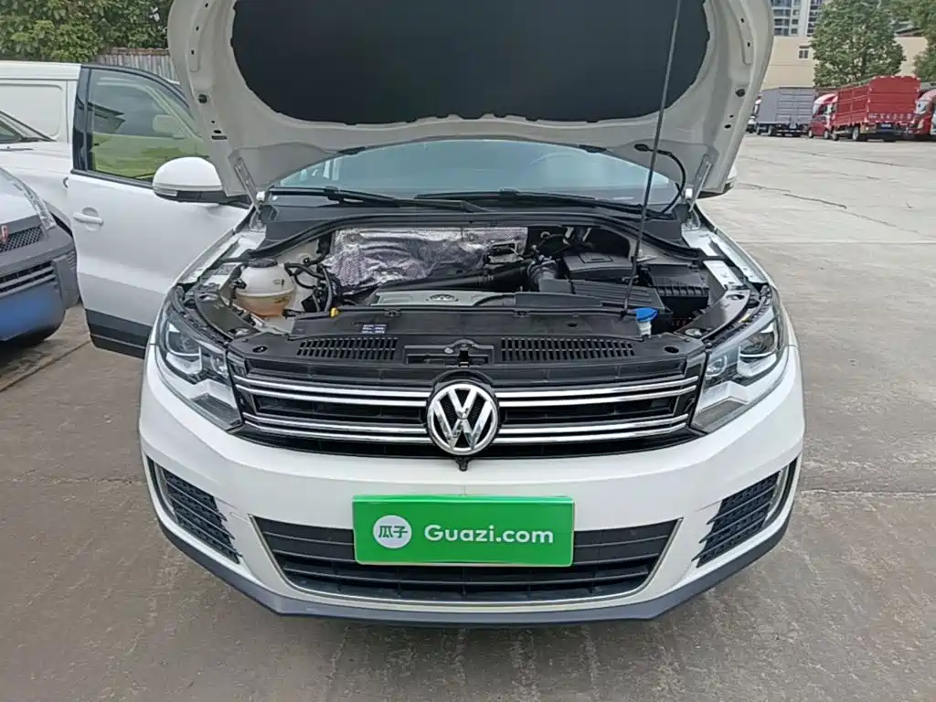 Volkswagen Tiguan — миниатюра 20