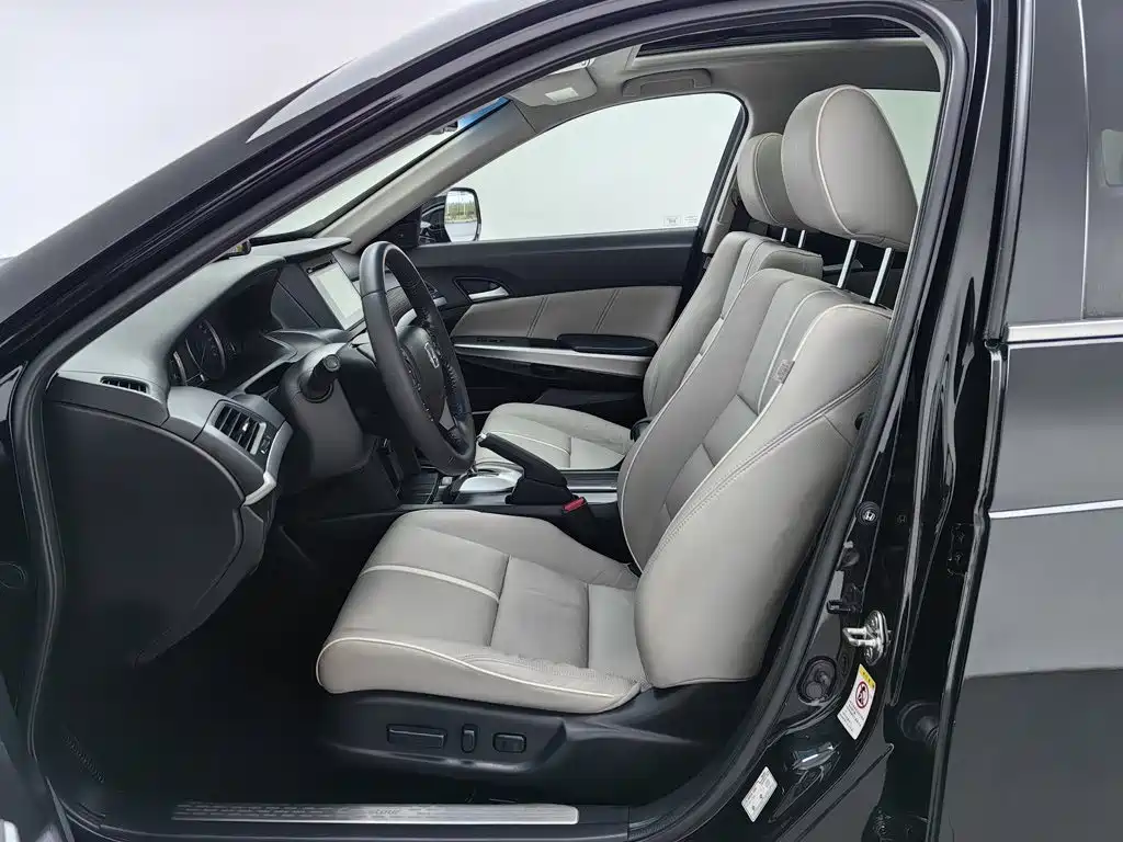 Honda Crosstour — миниатюра 10