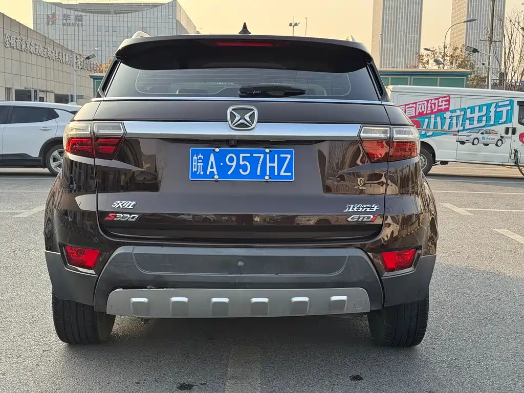 JIANGLING YUSHENG S330