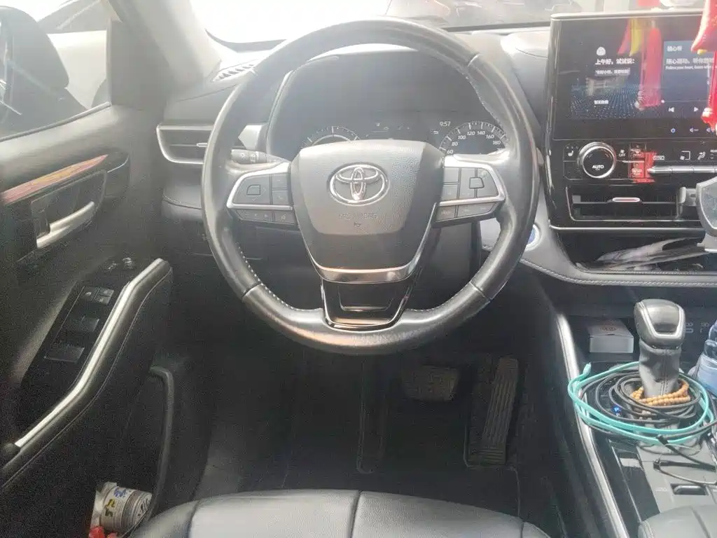 Toyota Highlander — миниатюра 11