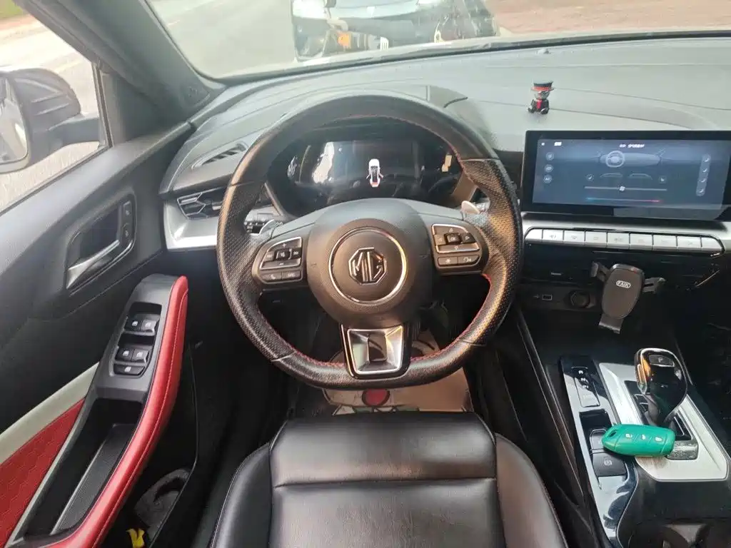 MG MG5 — миниатюра 3