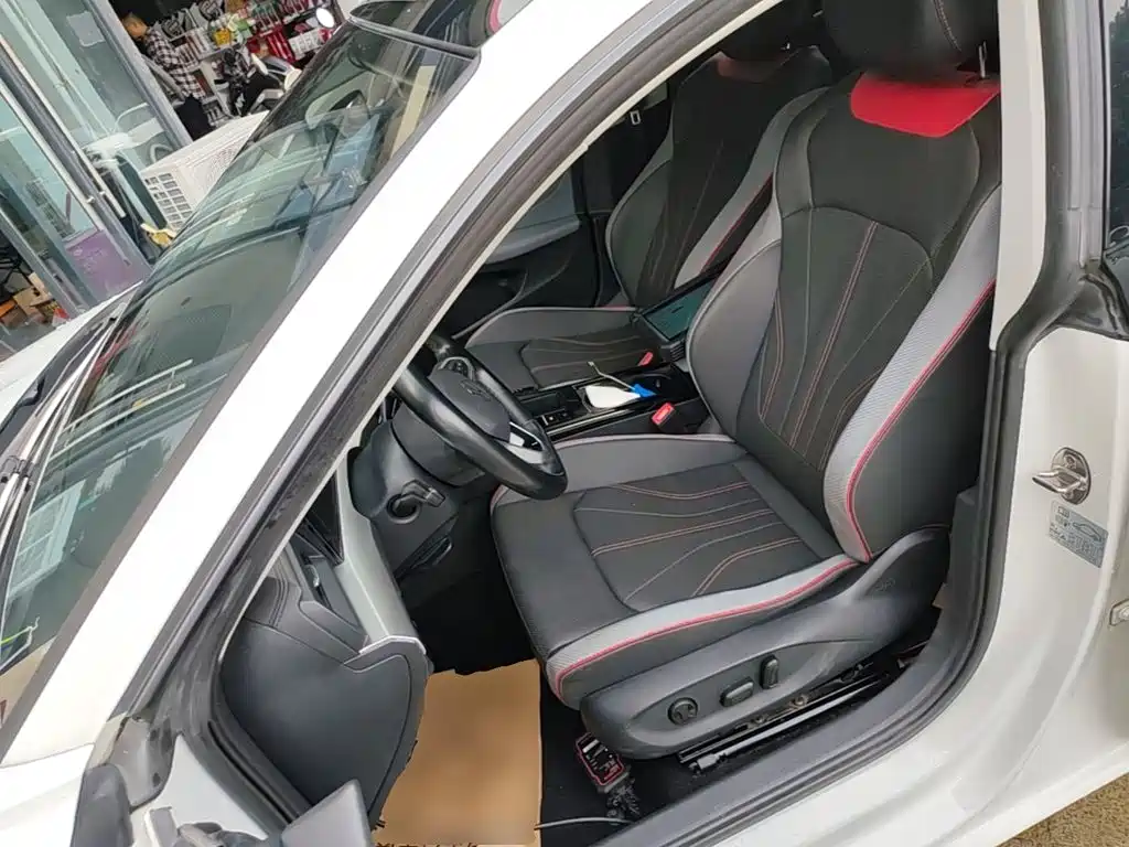 Volkswagen Lamando — миниатюра 15