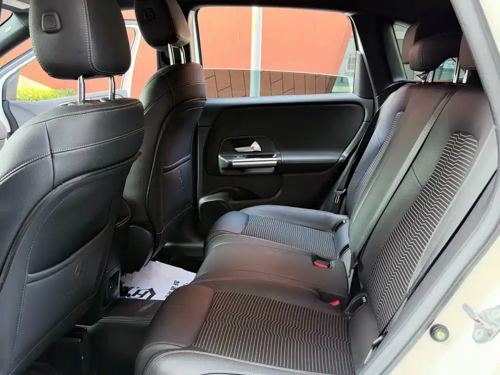 Mercedes-Benz B-Class — миниатюра 18