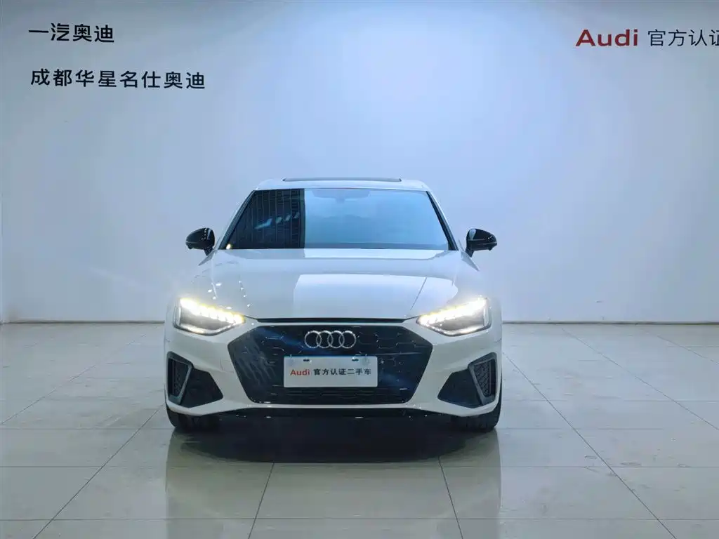 Audi A4L 2024 40 TFSI Luxury