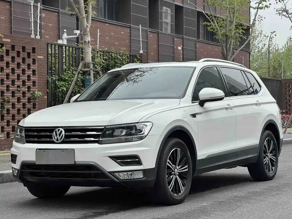 Volkswagen Tiguan L 2021