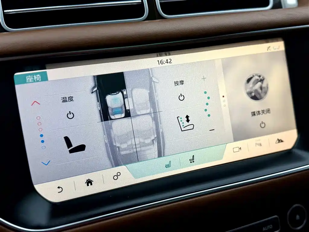 Land Rover Range Rover — миниатюра 13