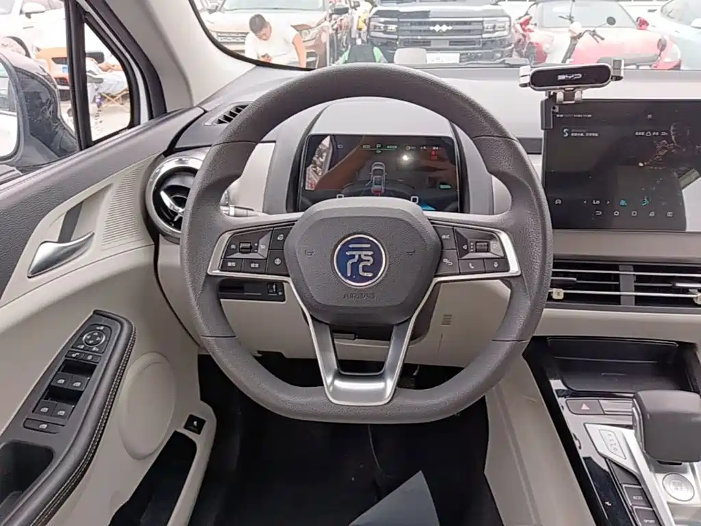 BYD Yuan Pro — миниатюра 11