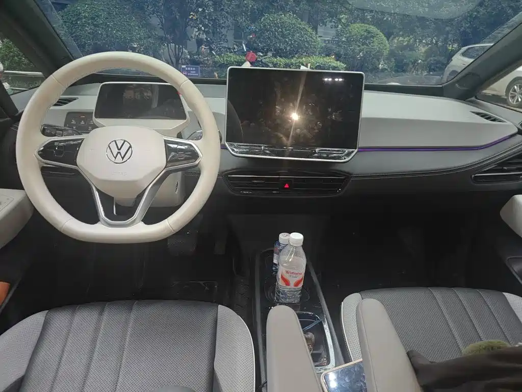 Volkswagen ID.3 — миниатюра 10