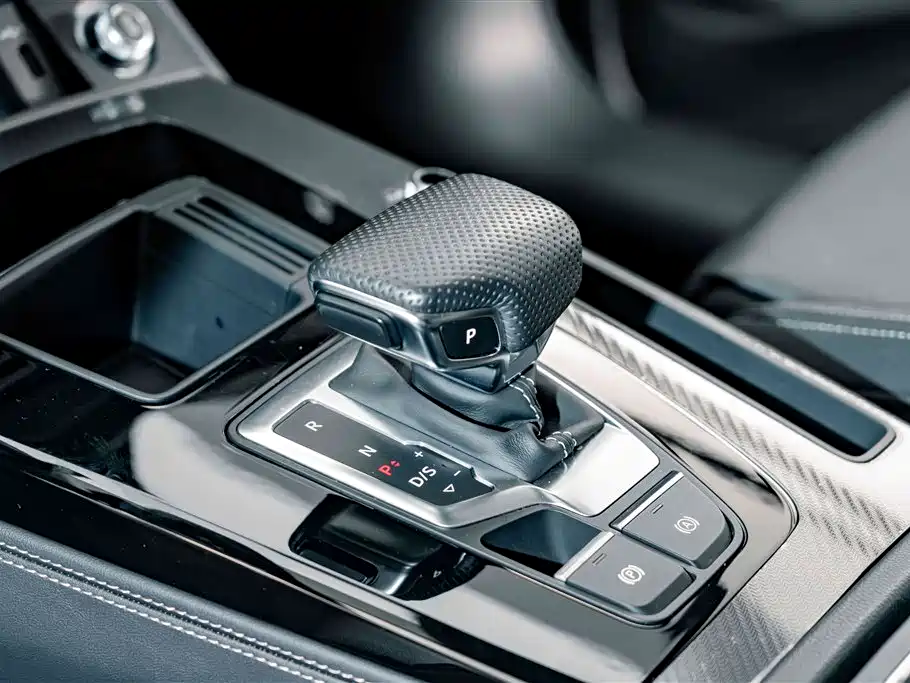 Audi Q5L — миниатюра 14