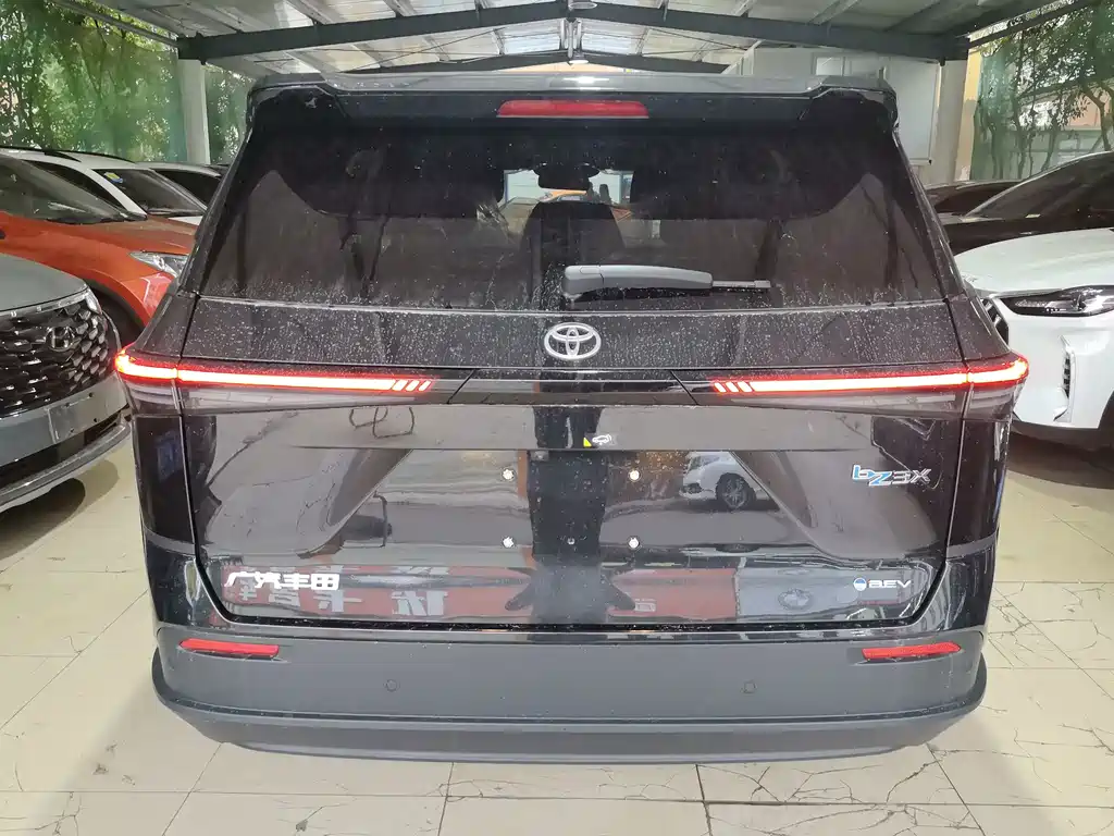 Toyota bZ3X — миниатюра 11
