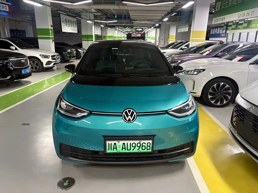 Volkswagen ID.3 — миниатюра 2
